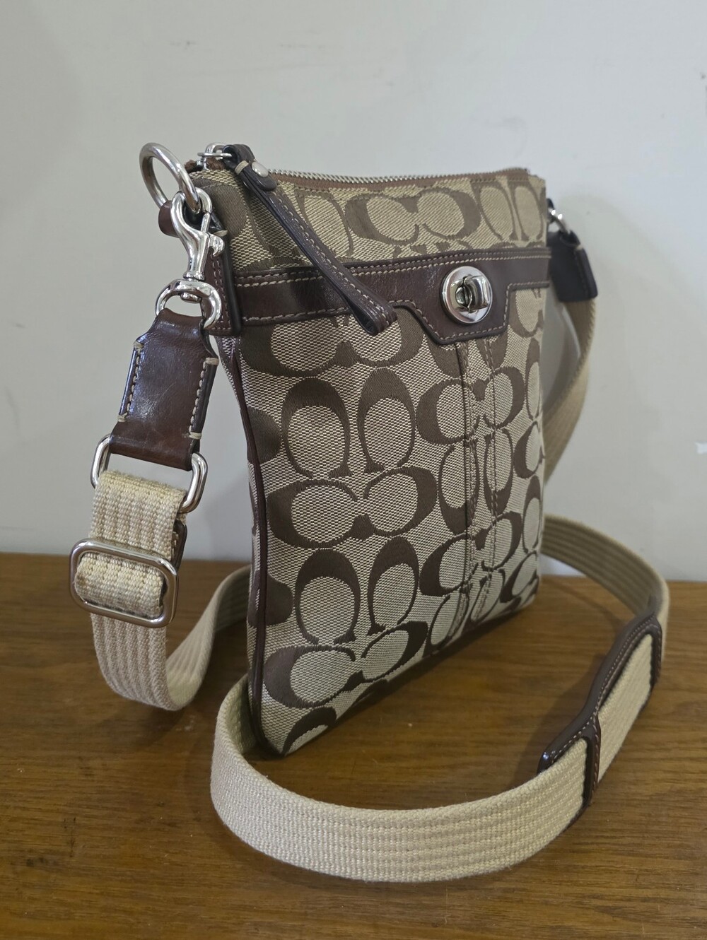 Coach Signature Jacquard Brown/Tan leather Crossbody bag - Picture 9 of 11